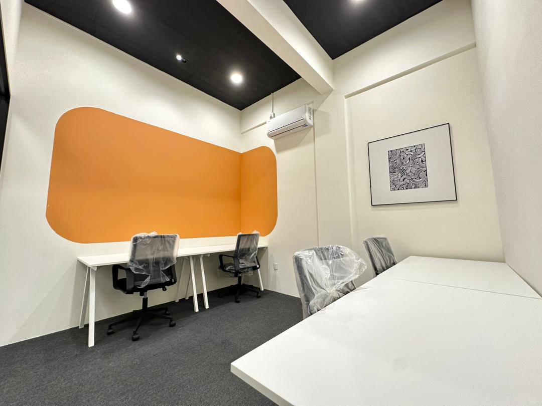 Private Office 13